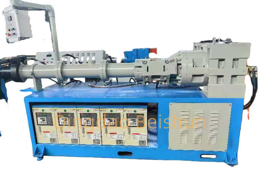 Special Shaped Rubber Strip Extrusion Line Equipped With Microwave Vulcanization Box And Hot Air Vulcanization Box