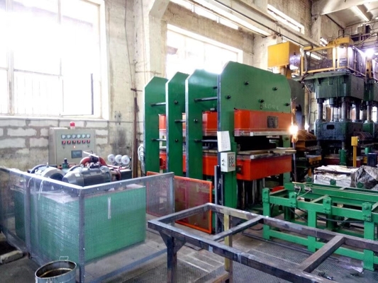 Buy Automatic PLC Rubber Molding Hydraulic Press online manufacture