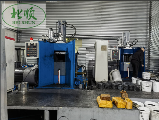 Buy Rubber Kneader Machine / Rubber Internal Mixer  With 55L/75L/110L/200L Mixing Chamber online manufacture