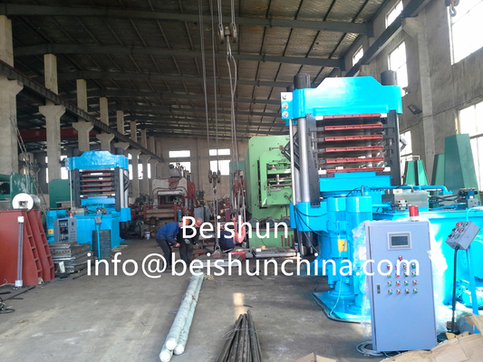 EVA Mat Hot Pressing Machine For Vulcanizing With 1200 Times 1100 Hot Plate Size