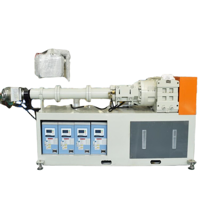 90kw Motor Hydraulic Rubber Moulding Machine With Rotating Speed Of Screw 3-26 R/min